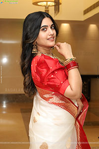 Sravanthi Chokarapu at B2B Jewellery Poster Launch