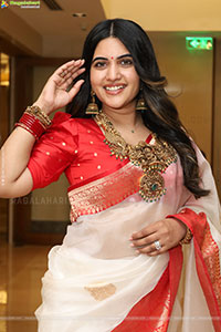 Sravanthi Chokarapu at B2B Jewellery Poster Launch