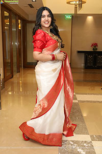 Sravanthi Chokarapu at B2B Jewellery Poster Launch