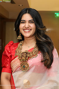 Sravanthi Chokarapu at B2B Jewellery Poster Launch