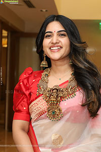 Sravanthi Chokarapu at B2B Jewellery Poster Launch