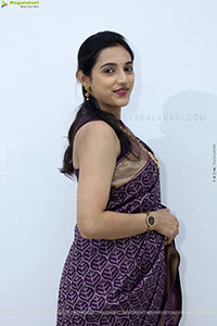 Sreelekha Chowdary Traditional stills in Saree, HD Gallery