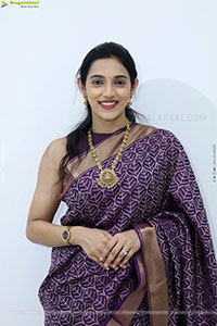 Sreelekha Chowdary Traditional stills in Saree, HD Gallery