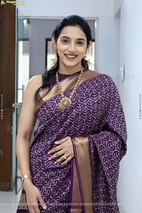 Sreelekha Chowdary Traditional stills in Saree, HD Gallery