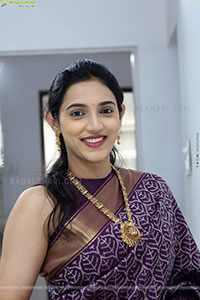 Sreelekha Chowdary Traditional stills in Saree, HD Gallery