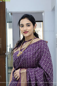 Sreelekha Chowdary Traditional stills in Saree, HD Gallery