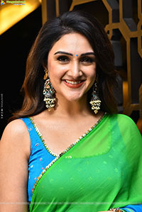 Sri Devi Vijayakumar at Bad Boy Karthik Pre Release Event