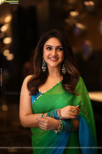 Sri Devi Vijayakumar at Bad Boy Karthik Pre Release Event