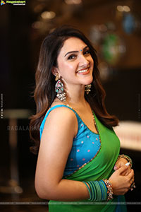 Sri Devi Vijayakumar at Bad Boy Karthik Pre Release Event