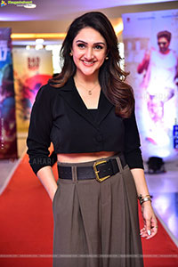 Sridevi Vijaykumar at Bad Boy Karthik Trailer Launch