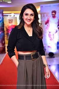 Sridevi Vijaykumar at Bad Boy Karthik Trailer Launch