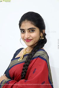 Vandana Chauhan stills in Traditional Saree, HD Gallery