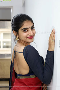 Vandana Chauhan stills in Traditional Saree, HD Gallery