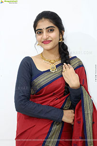 Vandana Chauhan stills in Traditional Saree, HD Gallery