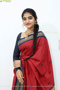 Vandana Chauhan stills in Traditional Saree, HD Gallery