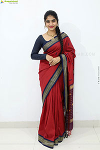 Vandana Chauhan stills in Traditional Saree, HD Gallery