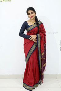 Vandana Chauhan stills in Traditional Saree, HD Gallery