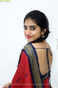 Vandana Chauhan stills in Traditional Saree, HD Gallery