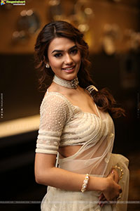 Vidhi Yadav at Bad Boy Karthik Pre Release Event, HD Gallery