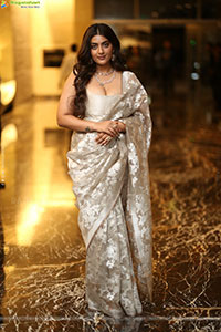 Zayn Marie Khan at Dacoit Movie Trailer Launch