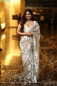 Zayn Marie Khan at Dacoit Movie Trailer Launch