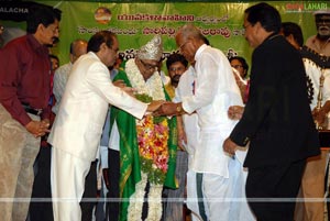 Balachander Awarded 'Pride of Indian Cinema' by Yuvakalavahini