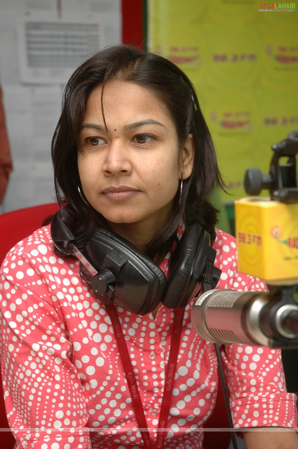 Tamanna at Radio Mirchi