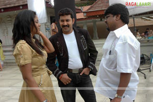 Shiva Balaji, Mumaith Khan, Saira Bhanu