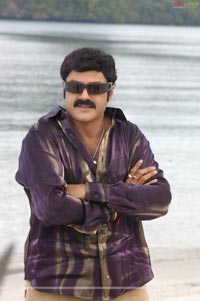 Balakrishna Photo Gallery from Mithrudu