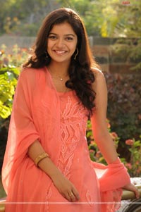 Colors Swathi Photo Gallery from Kalavaramaye Madilo