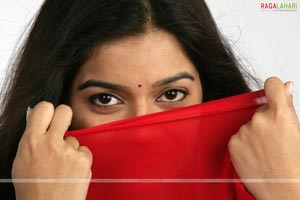 Colors Swathi Photo Gallery from Kalavaramaye Madilo