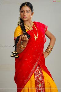 Keerthi Portfolio Pictures