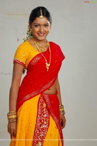 Keerthi Portfolio Pictures