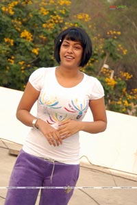 Mumaith Khan at Punnami Naagu Success Meet