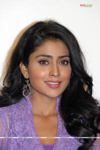 Shriya at Pista Press Meet