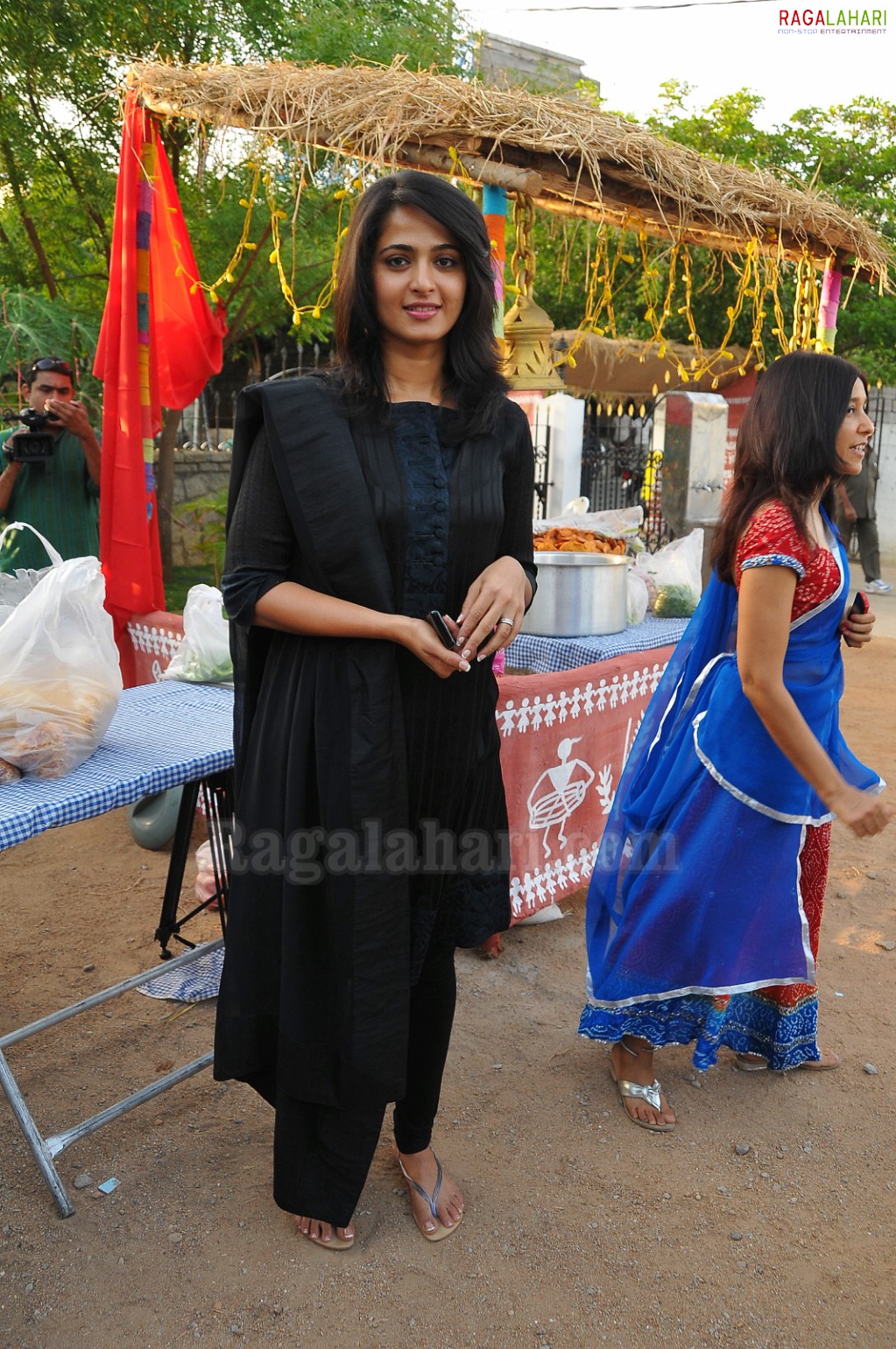Anushka Shetty in Black Churidar, Photo Gallery, Images