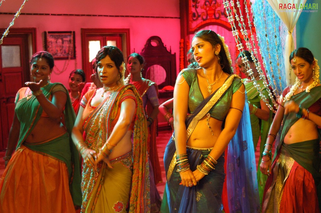 Anushka Shetty Vedam Movie Stills, HD Gallery, Images