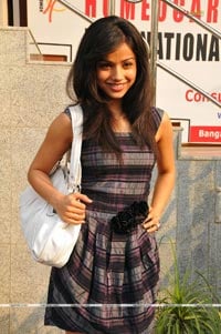 Tamil Actress Aparna Photo Gallery