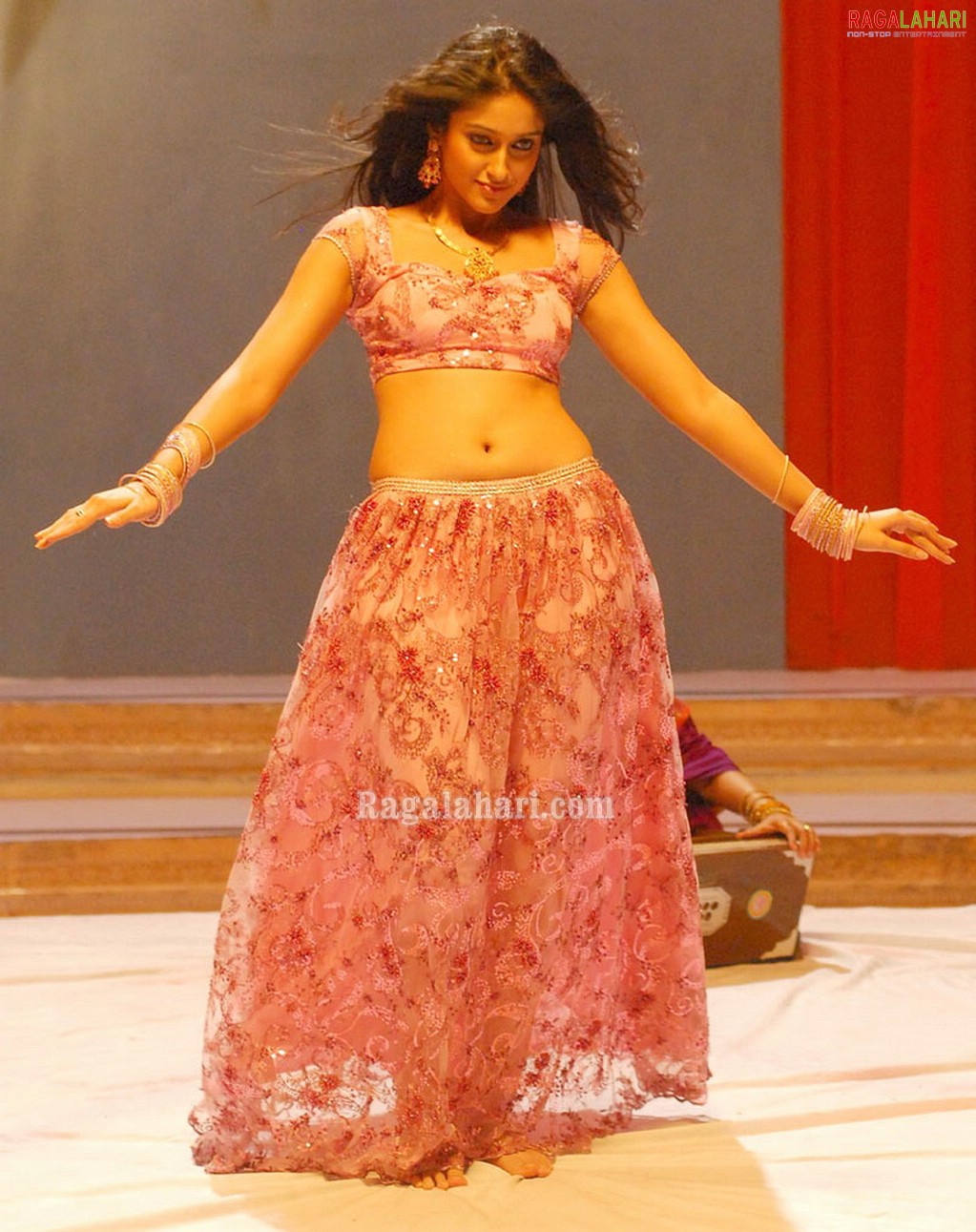 Ileana Dance Stills, Photo Gallery, Images