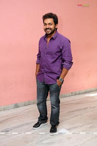 Karthi at Awaara Audio Success Meet