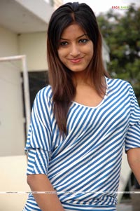 Ruby Parihar Photo Gallery