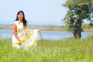 Shreya Dhanwanthary Photo Gallery from Sneha Geetham