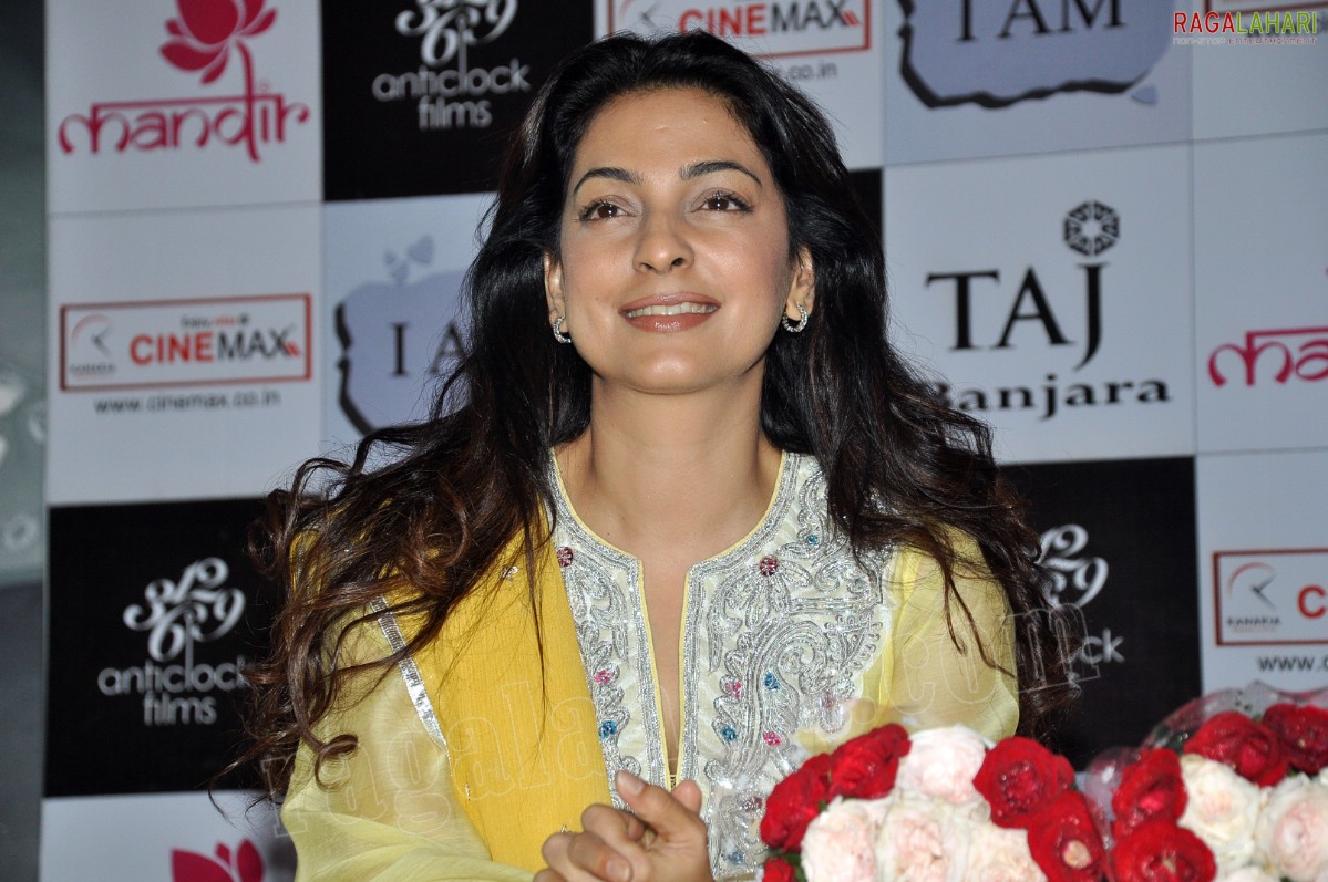 Juhi Chawla (Hi-Res)