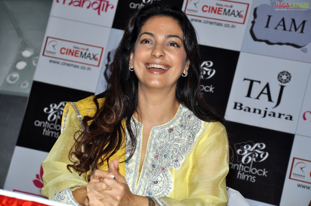 Juhi Chawla (Hi-Res)