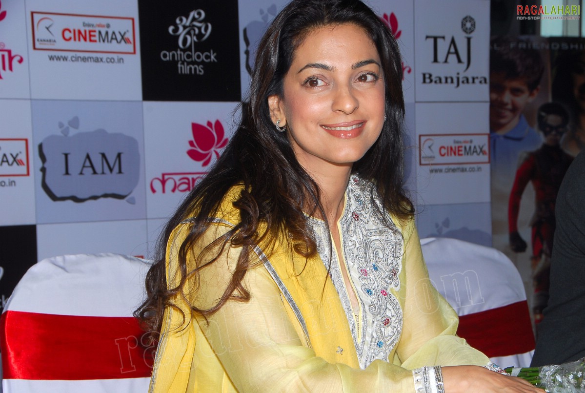 Juhi Chawla (Hi-Res)