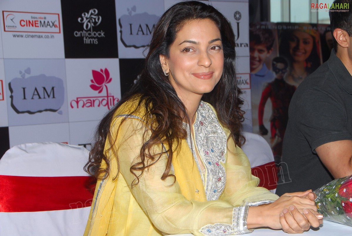 Juhi Chawla (Hi-Res)