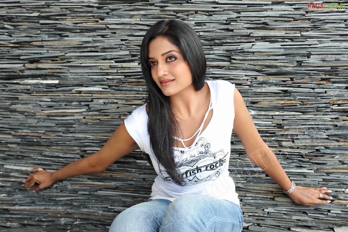 Vimala Raman (Hi-Res)