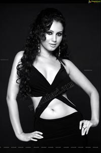 Anusmriti Sarkar Hot Portfolio Pics