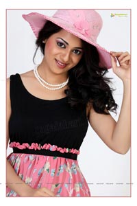 Telugu Heroine Reshma 