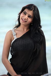 Samantha in Saree Photos